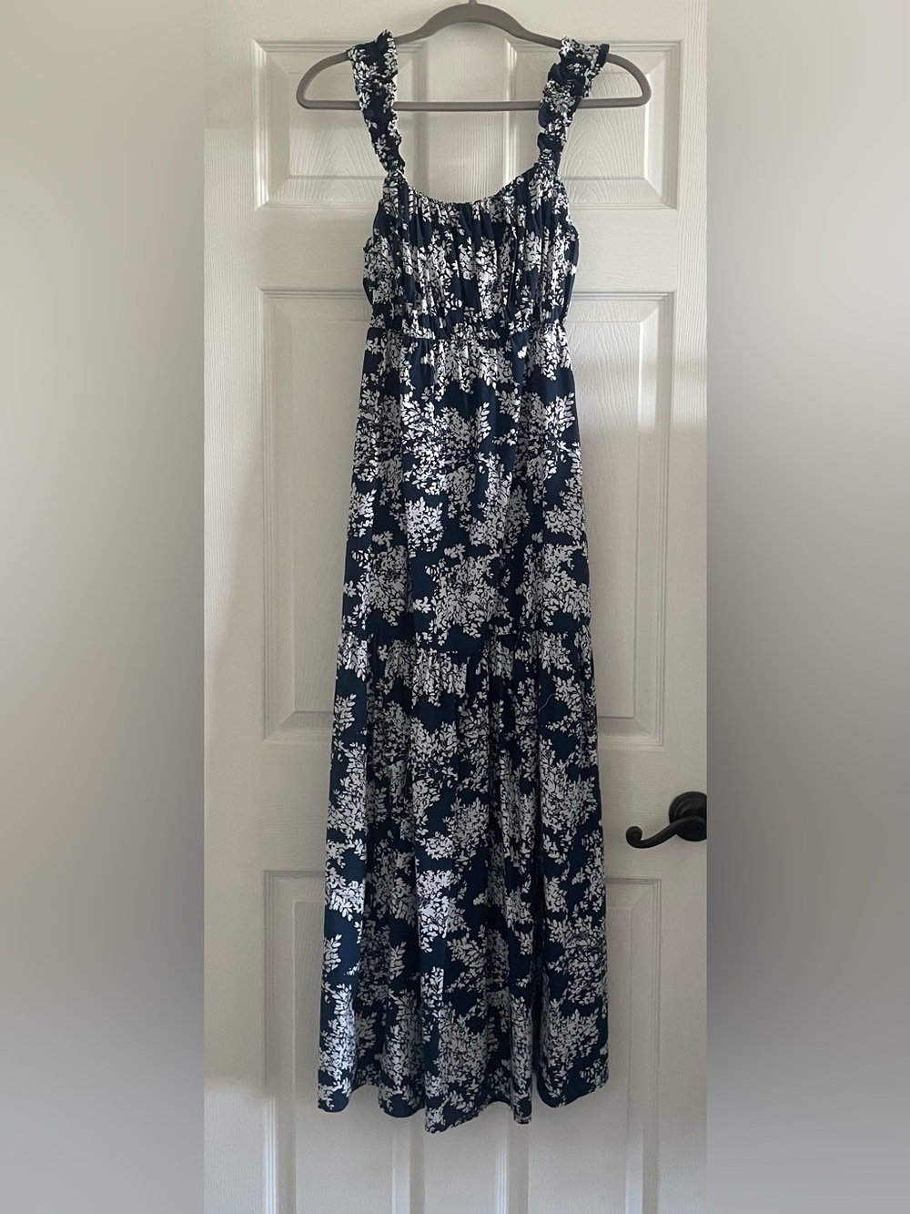 Abercrombie & Fitch Navy and White Floral Maxi Dress